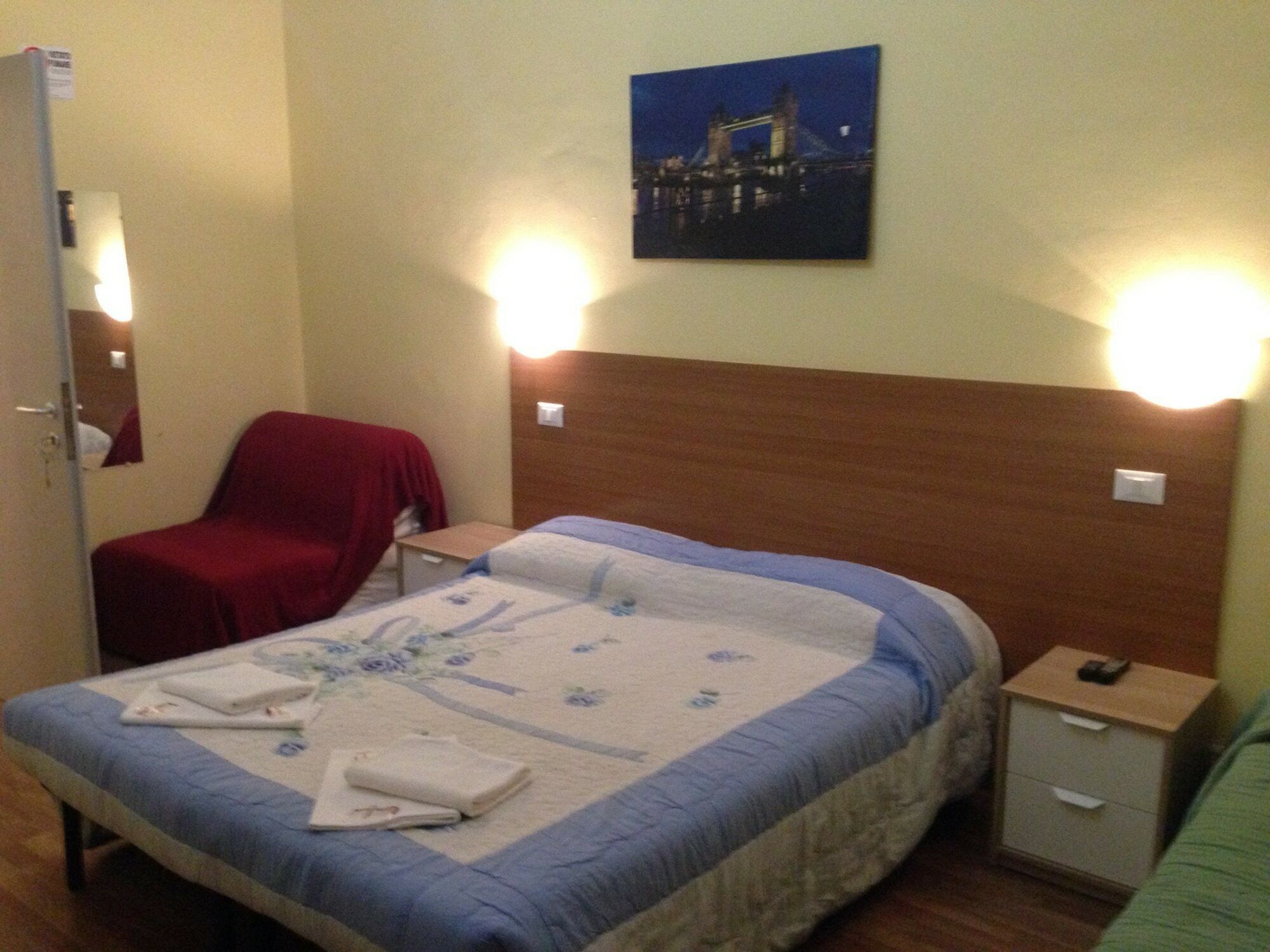 Le Charme House 2 Bed & Breakfast โรม ภายนอก รูปภาพ